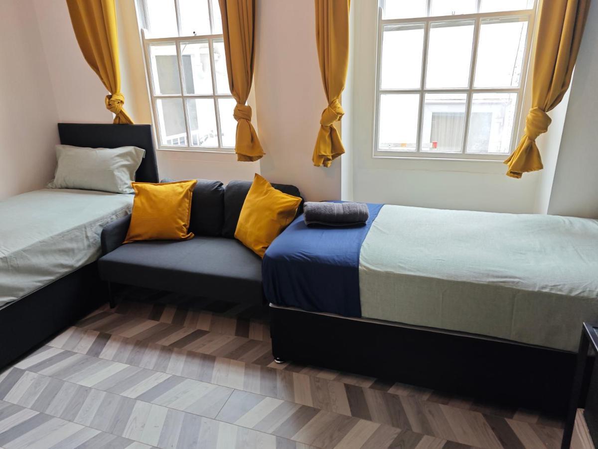 2 Bedroom 2 Bathroom Apartment In Old St - Shoreditch - Zone 1 Londra Exterior foto