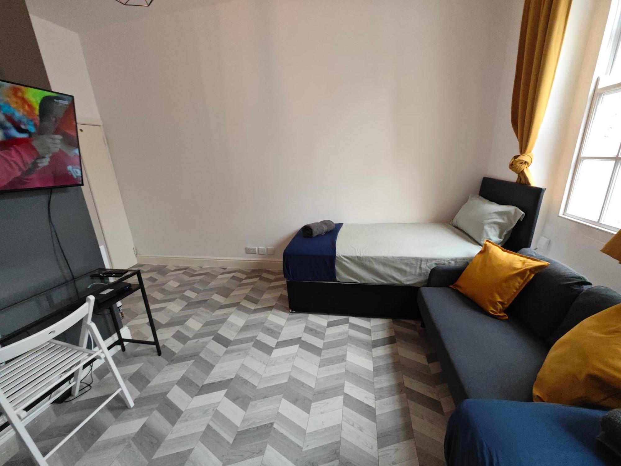 2 Bedroom 2 Bathroom Apartment In Old St - Shoreditch - Zone 1 Londra Exterior foto