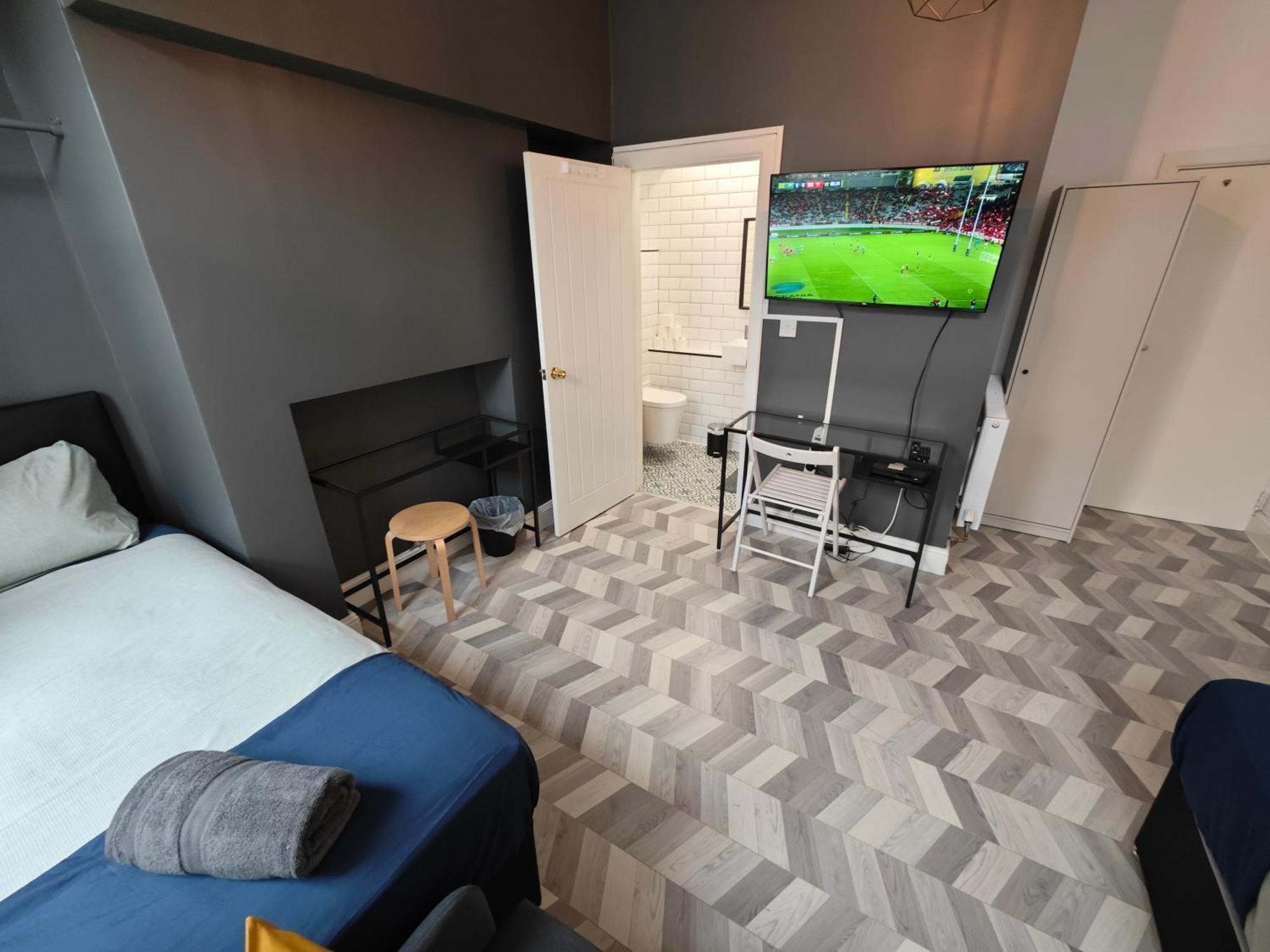 2 Bedroom 2 Bathroom Apartment In Old St - Shoreditch - Zone 1 Londra Exterior foto