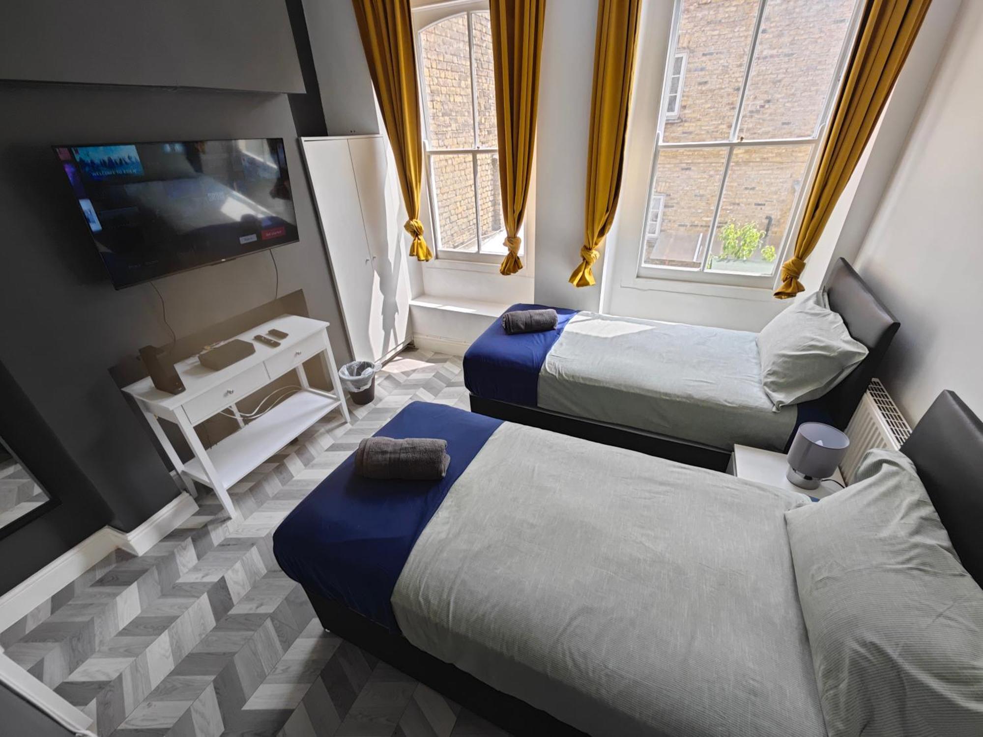 2 Bedroom 2 Bathroom Apartment In Old St - Shoreditch - Zone 1 Londra Exterior foto